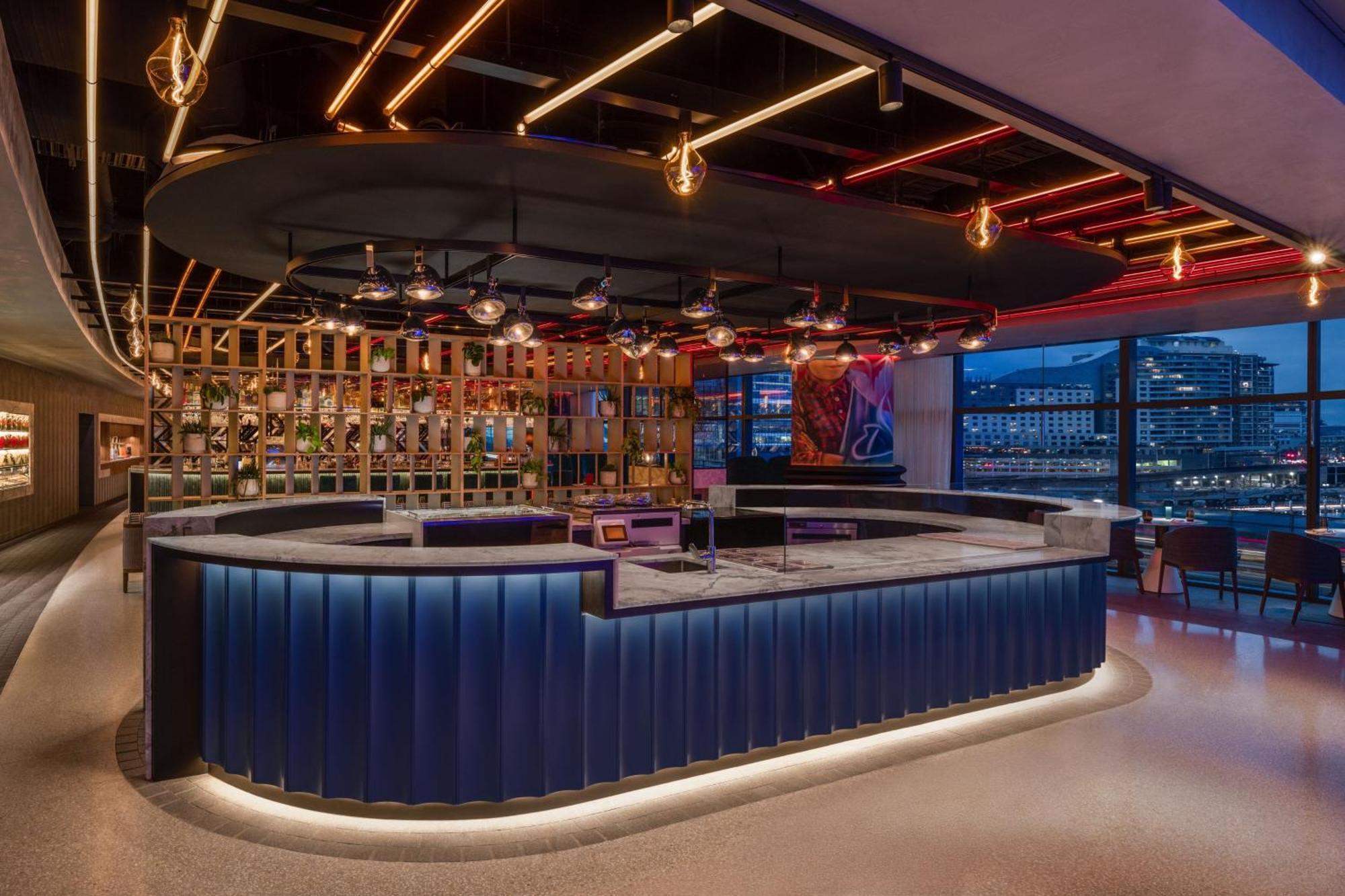 W Sydney Hotel Ngoại thất bức ảnh The bar at the Virgin Atlantic Clubhouse at London Heathrow Airport