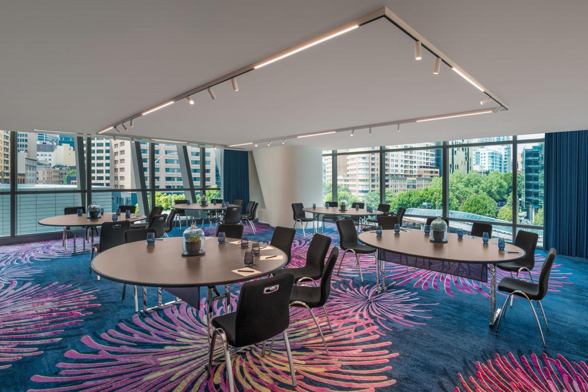 W Sydney Hotel Ngoại thất bức ảnh Meeting room